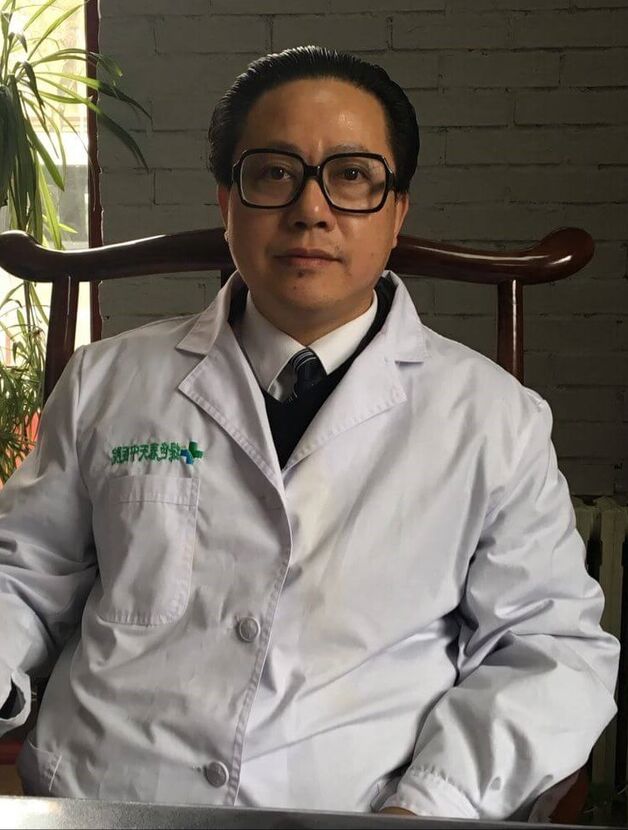 Doktor pakar urologi Lim